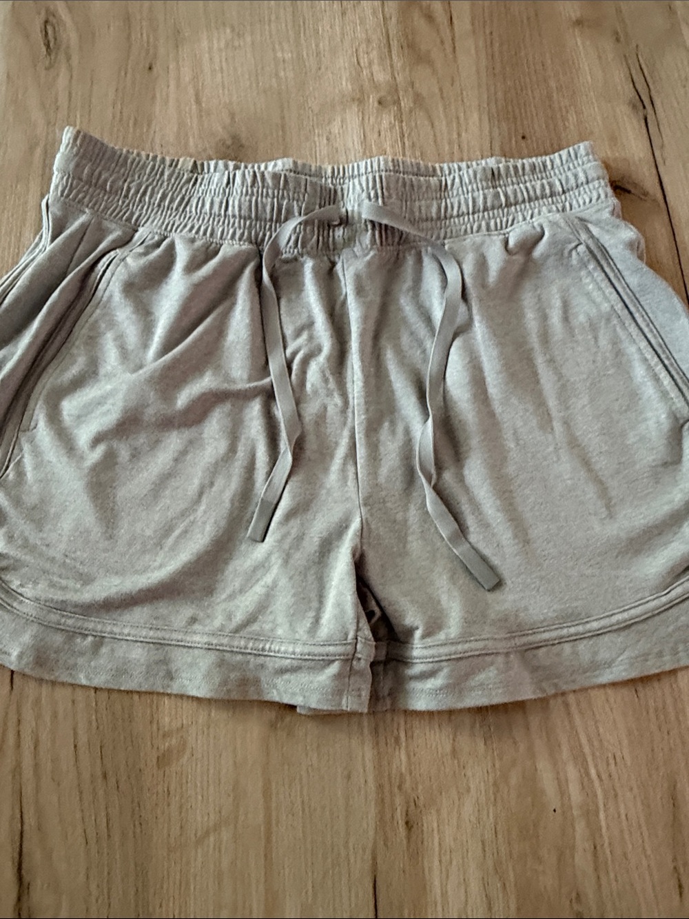 Recreation by Threadsupply Gray Lounge Shorts Women Medium